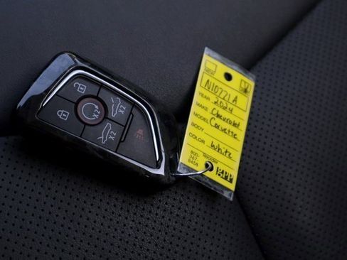 Certified 2024 Chevrolet Corvette Stingray Preferred Cpe w/ 2LT image 29