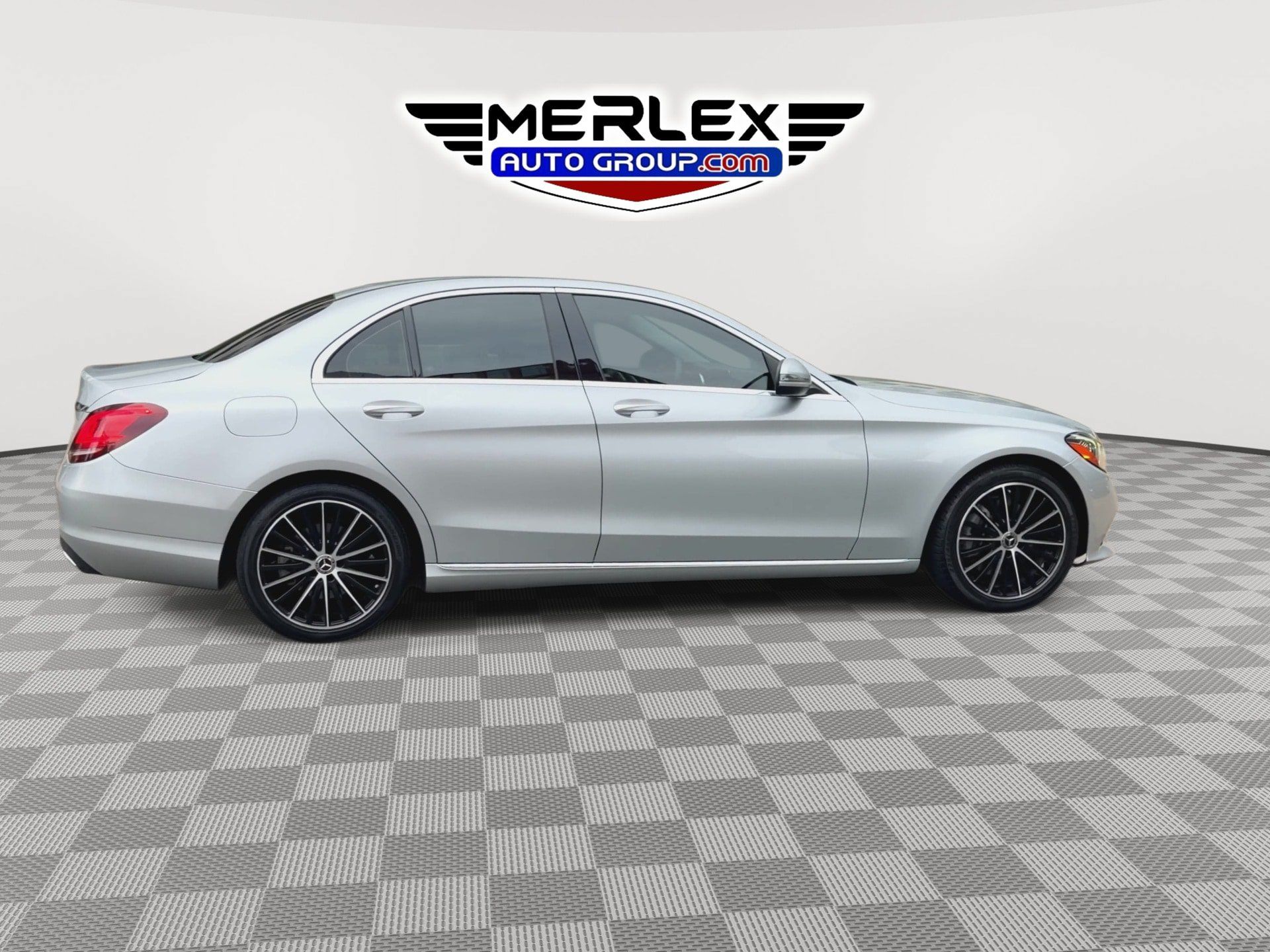 Used 2020 Mercedes-Benz C 300 Sedan w/ Premium Package image 9