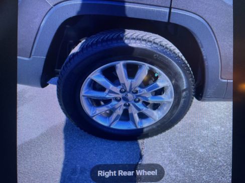 Used 2014 Jeep Cherokee Limited w/ Technology Group image 6