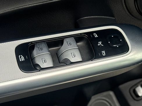 Certified 2026 Mercedes-Benz GLC 300 4MATIC image 13