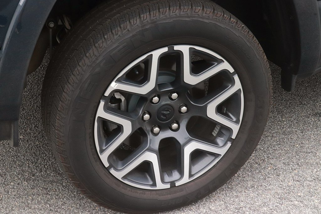 Used 2026 RAM 1500 Laramie AWD/4WD image 8