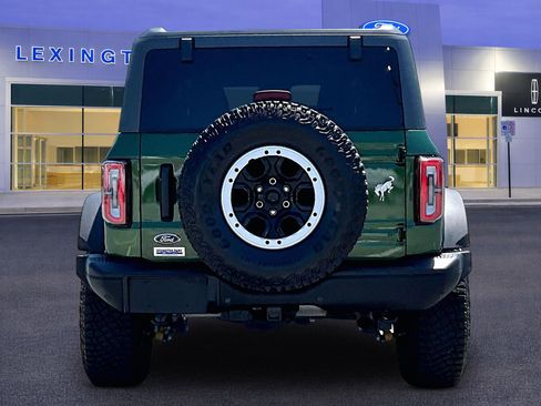 Used 2024 Ford Bronco Badlands w/ Sasquatch Package AWD/4WD image 6