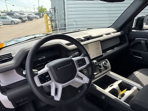 Used 2025 Land Rover Defender 90 S AWD/4WD image 10