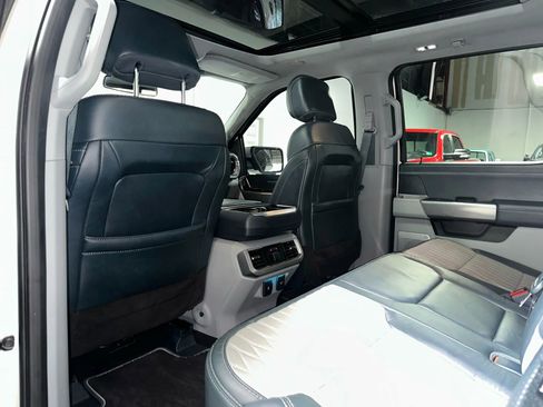 Used 2023 Ford F150 Limited image 30