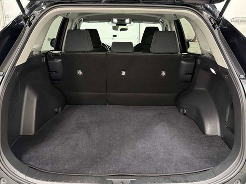 Certified 2022 Toyota RAV4 LE image 26