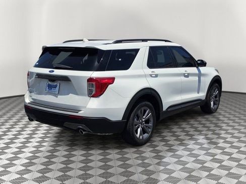 Certified 2023 Ford Explorer XLT w/ Equipment Group 202A RWD image 6
