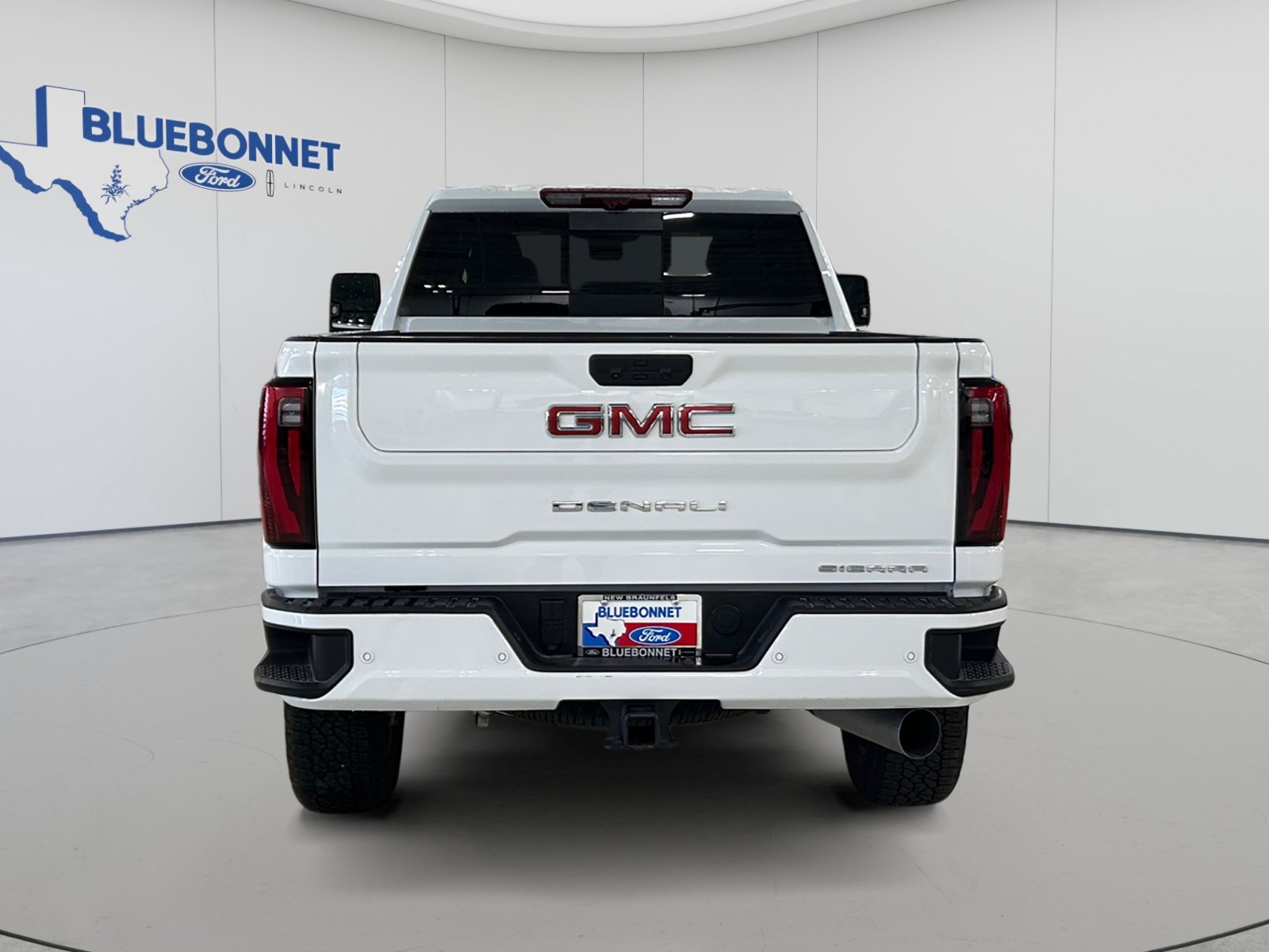 Used 2026 GMC Sierra 2500 Denali w/ Denali Reserve Package AWD/4WD image 6