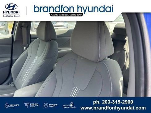 Used 2024 Hyundai Elantra SEL w/ Convenience Package FWD image 22