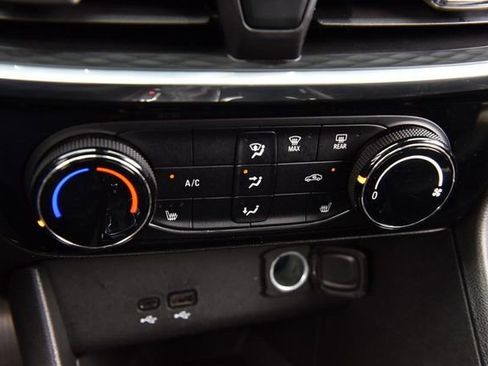 Used 2024 Buick Encore GX Sport Touring w/ Comfort Package image 14