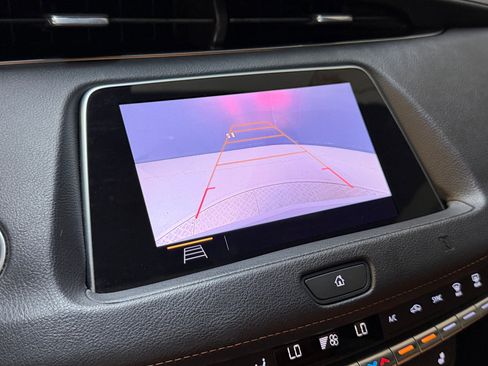 Used 2019 Cadillac XT4 Sport FWD image 29