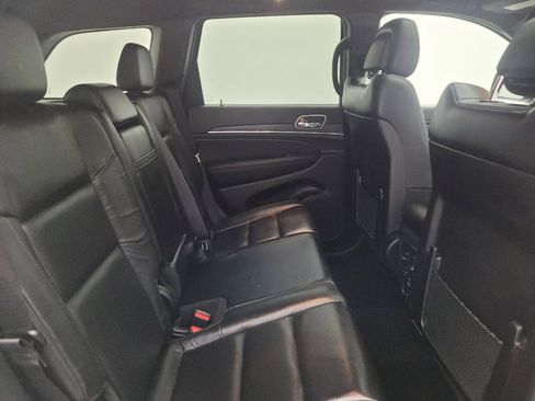 Used 2022 Jeep Grand Cherokee Limited image 19