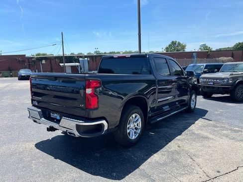 Used 2023 Chevrolet Silverado 1500 LT w/ Z71 Off-Road Package AWD/4WD image 7