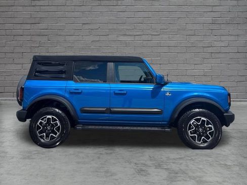 Used 2024 Ford Bronco Outer Banks AWD/4WD image 8