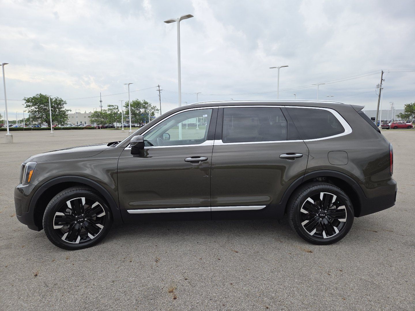 Used 2023 Kia Telluride SX FWD image 16