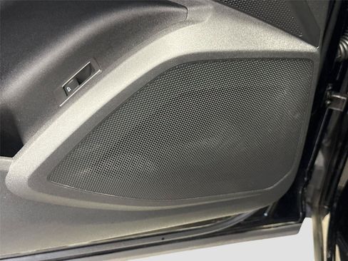 Certified 2025 Audi Q5 Premium w/ Convenience Package AWD/4WD image 19