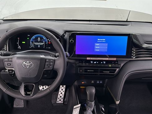 New 2026 Toyota Camry Hybrid image 9
