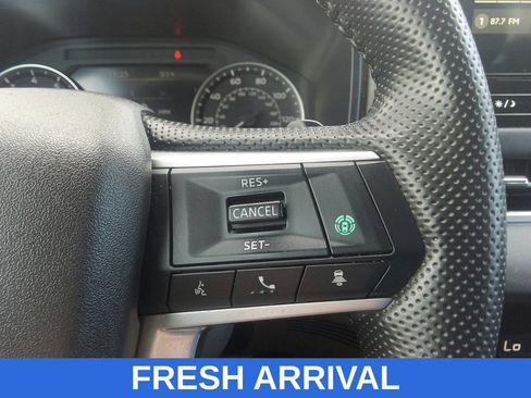 Used 2025 Mitsubishi Outlander SE AWD/4WD image 24