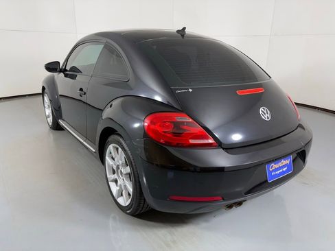 Used 2013 Volkswagen Beetle 2.5 Fender image 3