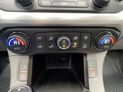 Used 2019 GMC Acadia SLT image 19