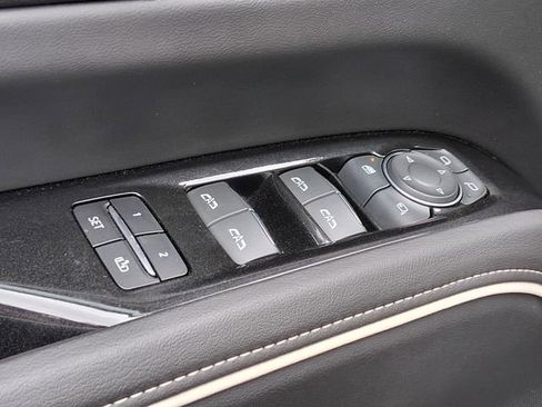 Used 2024 Cadillac Escalade Premium Luxury RWD image 21