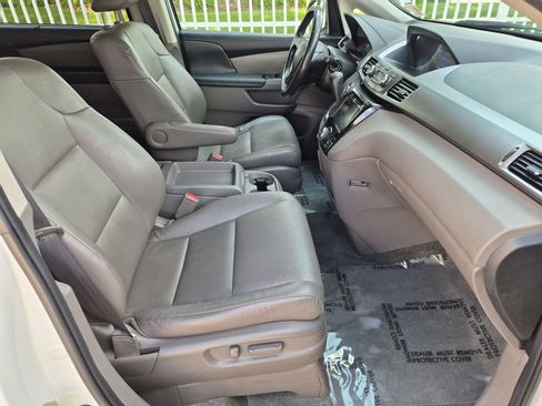 Used 2016 Honda Odyssey EX-L image 33