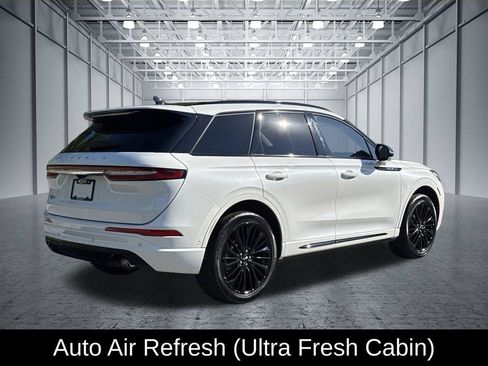 Used 2023 Lincoln Corsair Reserve w/ Equipment Group 202A FWD image 7