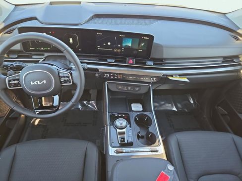 New 2026 Kia Carnival SX Prestige image 22