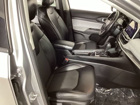 Used 2022 Jeep Compass Latitude w/ Convenience Group FWD image 34