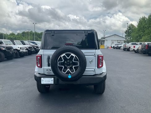 New 2026 Ford Bronco Outer Banks AWD/4WD image 6