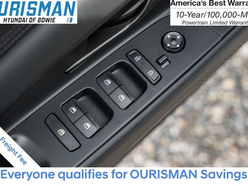 New 2025 Hyundai Elantra SEL image 34