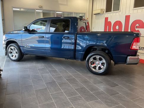 Used 2022 RAM 1500 Big Horn AWD/4WD image 4