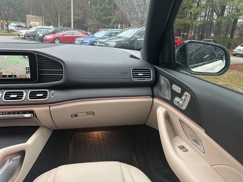 Certified 2023 Mercedes-Benz GLS 450 4MATIC image 16