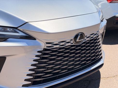 Used 2024 Lexus RX 350 FWD w/ Technology Package image 4