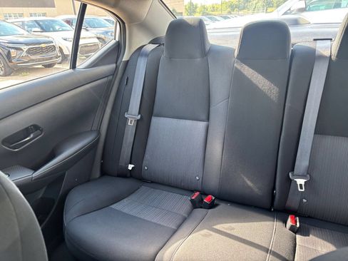 Used 2025 Nissan Sentra SV FWD image 36