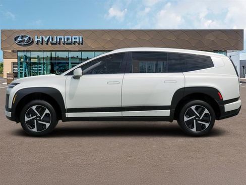 New 2026 Hyundai Ioniq 9 S w/ Tow & Go Package image 5