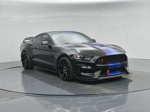 Certified 2017 Ford Mustang Shelby GT350R w/ GT350R Equipment Group 920A image 53