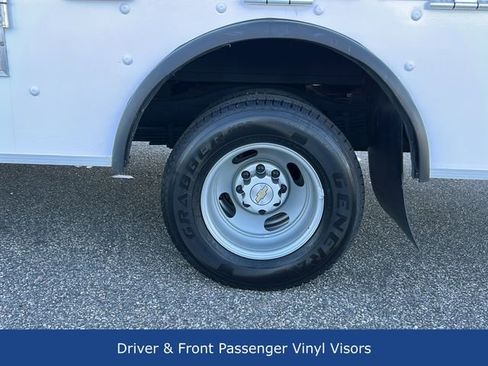 Used 2022 Chevrolet Express 3500 w/ Power Convenience Package RWD image 28