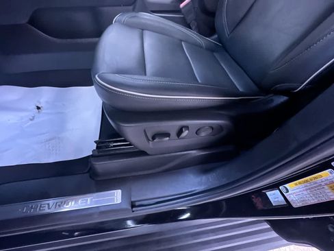 Used 2023 Chevrolet Tahoe Premier image 13