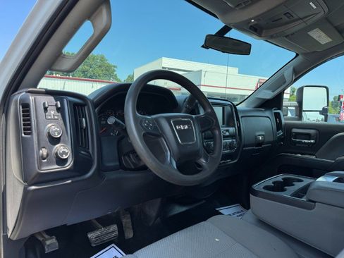 Used 2017 GMC Sierra 2500 4x4 Double Cab image 14