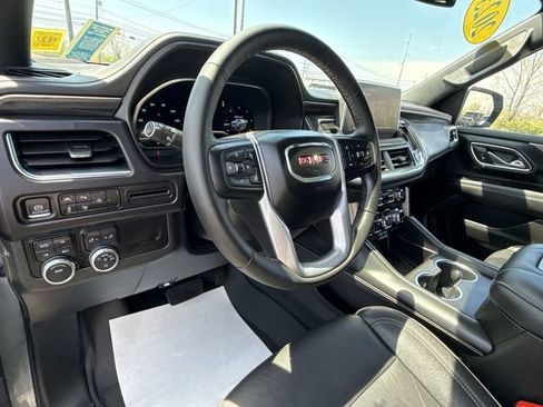 Used 2023 GMC Yukon SLT w/ SLT Luxury Package AWD/4WD image 10