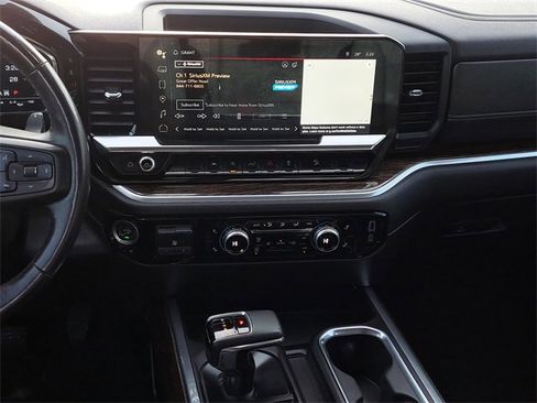 Used 2023 GMC Sierra 1500 Elevation image 29