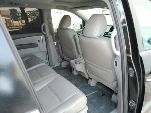 Used 2015 Honda Odyssey EX-L image 27
