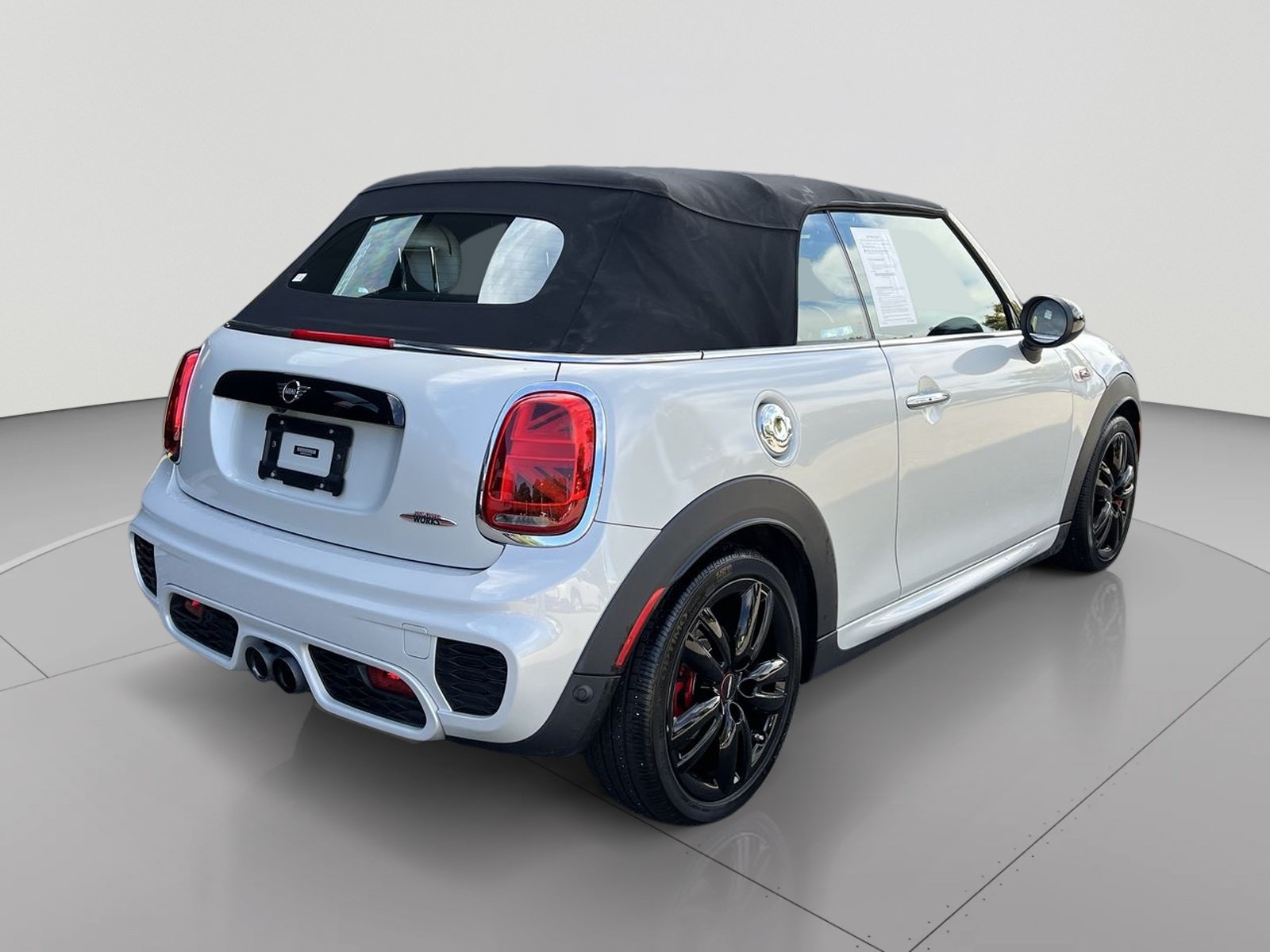 Used 2019 MINI Cooper John Cooper Works FWD image 5