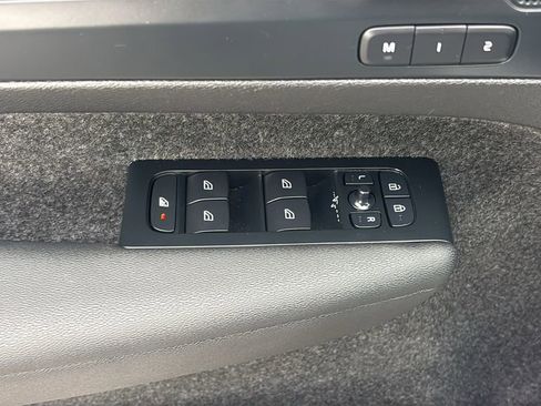 Certified 2026 Volvo XC40 B5 Plus AWD/4WD image 12