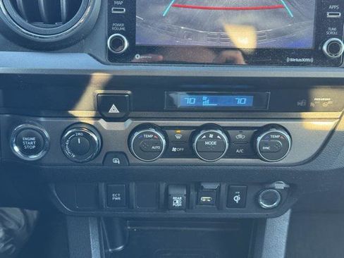 Certified 2022 Toyota Tacoma TRD Off-Road image 20