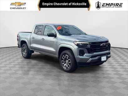 Used 2023 Chevrolet Colorado Z71 w/ Z71 Convenience Package 2