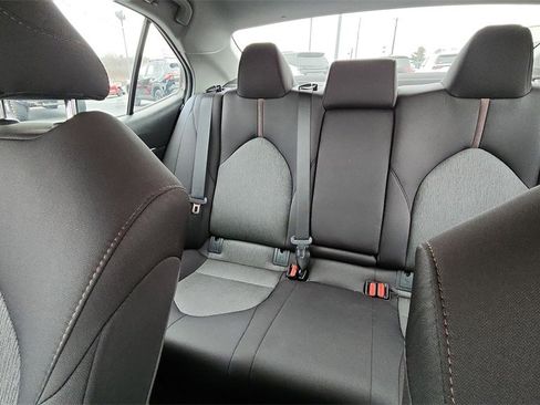 Used 2019 Toyota Camry LE image 26