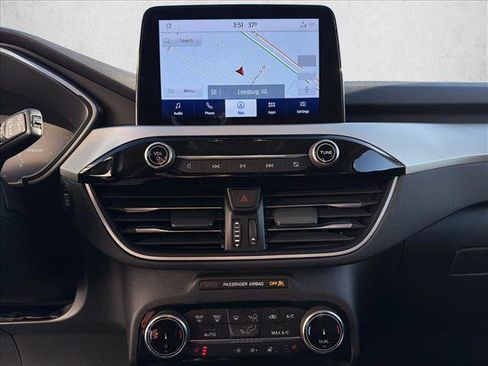 Used 2022 Ford Escape SEL w/ Technology Package image 20