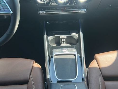 Used 2026 Mercedes-Benz GLA 250 4MATIC image 17