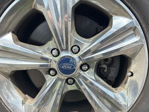 Used 2015 Ford Escape SE AWD/4WD image 32